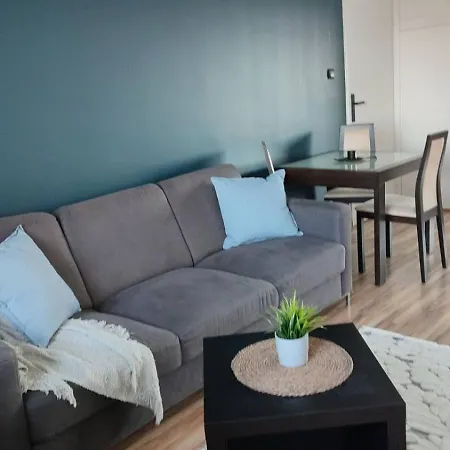Apartment Chill Studio